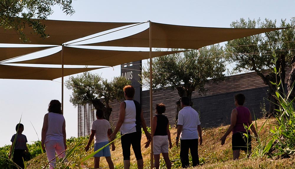 Así fue la jornada “VINO&YOGA” en Bodega LAUS  #SlowMoments #SlowLAUS