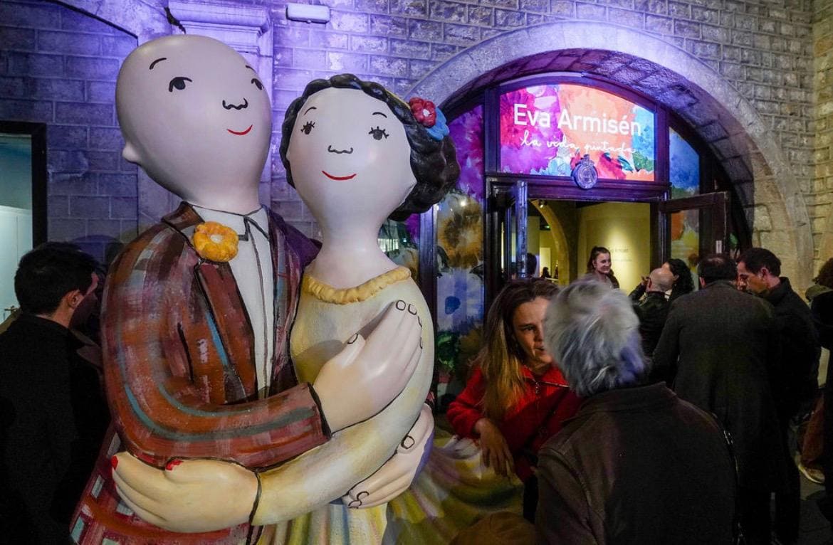 Blum by LAUS se une a Eva Armisén en la inauguración de su exposición La Vida Pintada en Barcelona